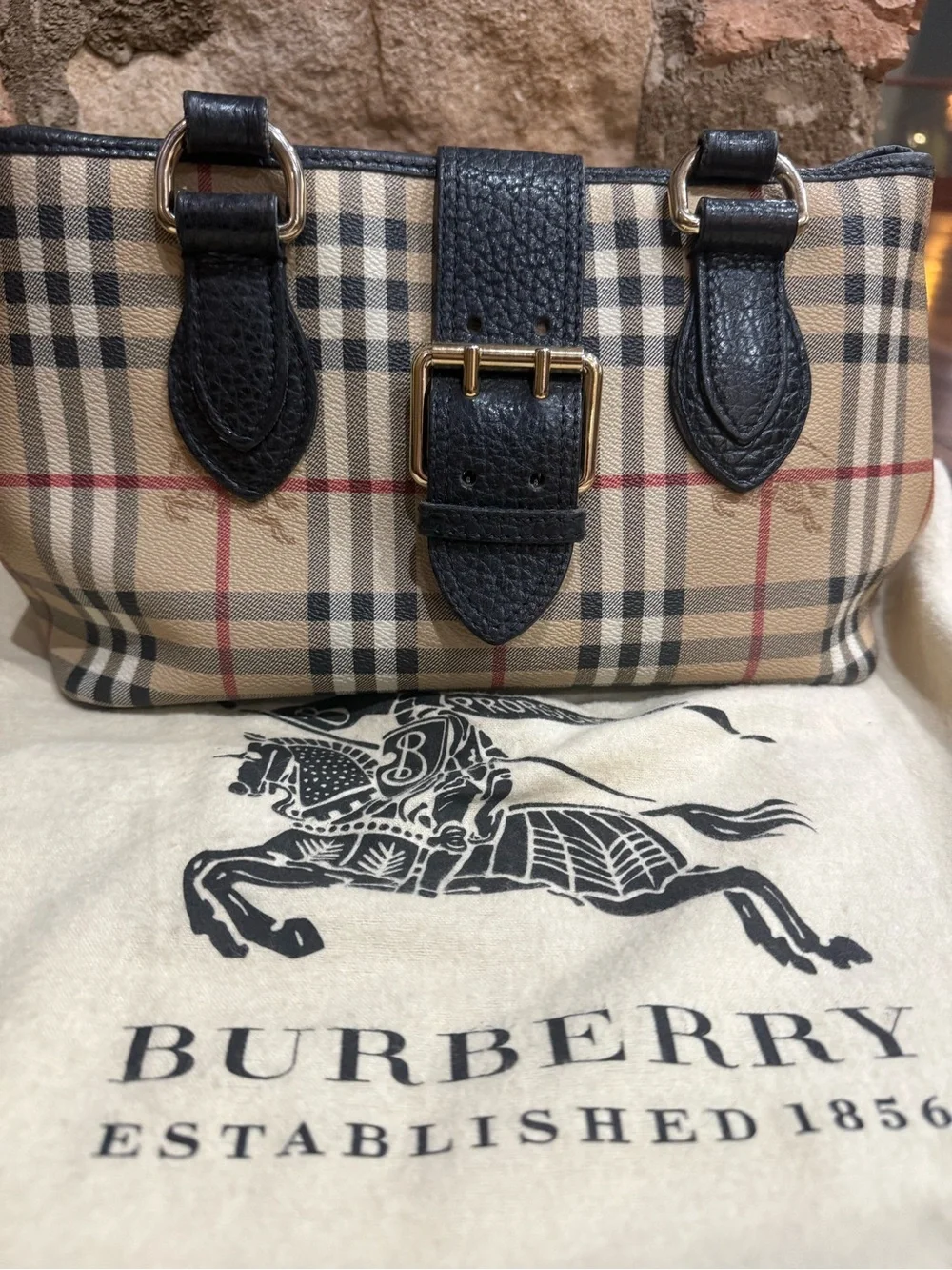 Burberry Beige Nova Check Handbag with Black Trim - Picture 6 of 6